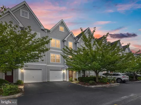 20 Canal Landing Ct, Rehoboth Beach, DE 19971