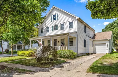 112 October Glory Ave, Ocean View, DE 19970