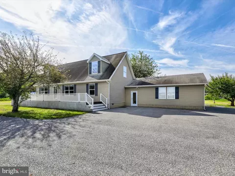 35108 Burbage Rd, Ocean View, DE 19970
