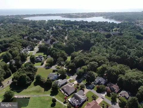 325 Walkabout Rd, Bethany Beach, DE 19930 photo 11