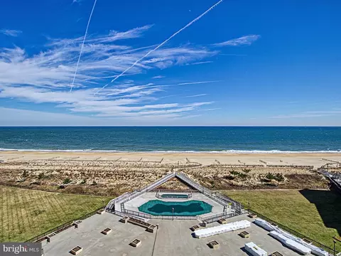 900 Edgewater House Rd #900C, Bethany Beach, DE 19930
