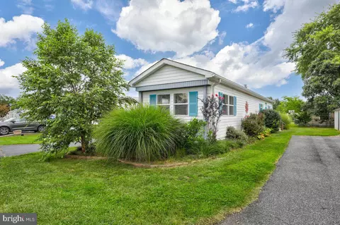 22 Lantern Ln, Rehoboth Beach, DE 19971