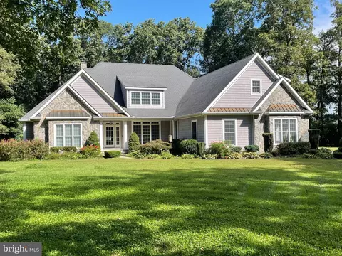 20570 Wilson Dr, Milford, DE 19963