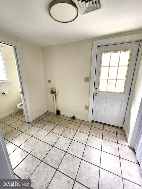 106 N 2nd St, Delmar, DE 19940 photo 14