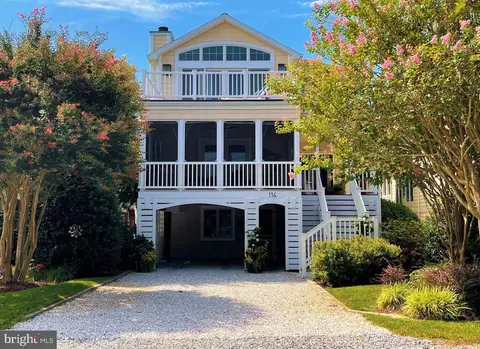 114 Oakwood St, Bethany Beach, DE 19930