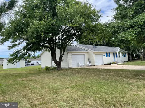 290 Central Ave, Ocean View, DE 19970 photo 3