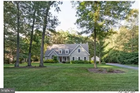19 Evergreen Dr, Georgetown, DE 19947