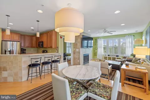 31568 Winterberry Pkwy #201A, Selbyville, DE 19975