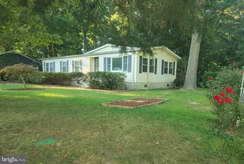 33907 Woodland Cir, Lewes, DE 19958