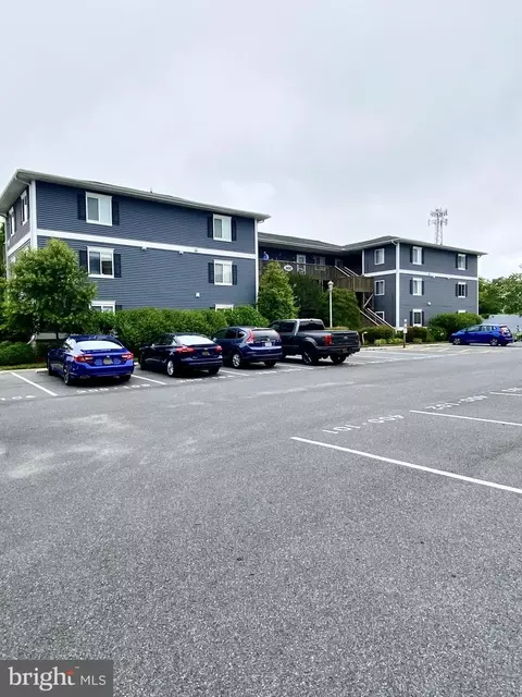 300 Henlopen Sta #204C, Rehoboth Beach, DE 19971