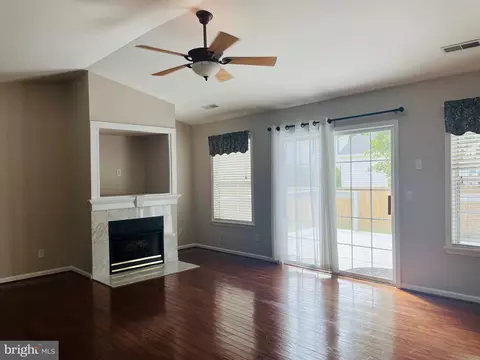412 Yew St, Milton, DE 19968 photo 4