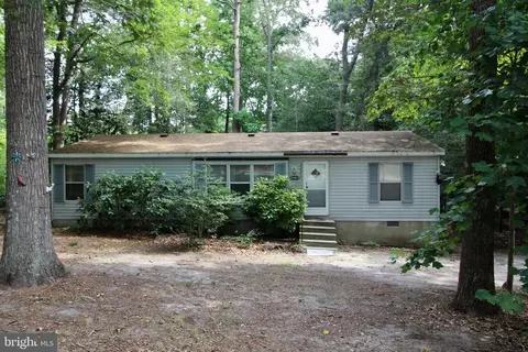 22957 Pine Rd, Lewes, DE 19958