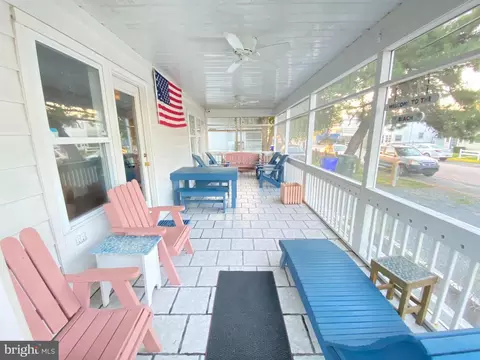 109 Saulsbury St, Dewey Beach, DE 19971