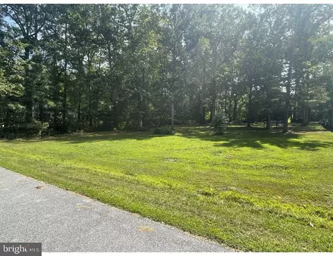 205 E Apollo Ln, Milton, DE 19968