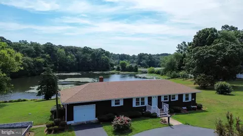 28469 Lakeside Ln, Millsboro, DE 19966
