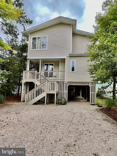 220 Wellington Pkwy, Bethany Beach, DE 19930