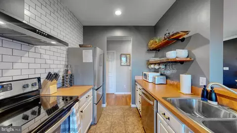 35542 E Atlantic Cir #2-20, Rehoboth Beach, DE 19971