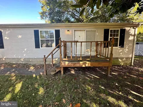 18003 Murphy Ln, Georgetown, DE 19947