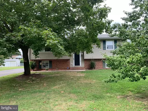 629 Hammond Dr, Milford, DE 19963
