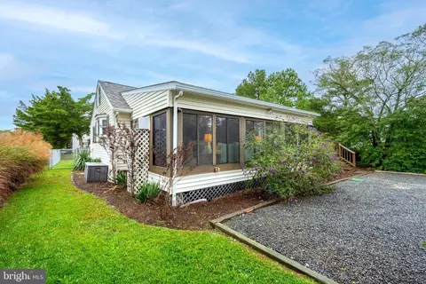 104 Texas Ave, Milton, DE 19968 photo 3