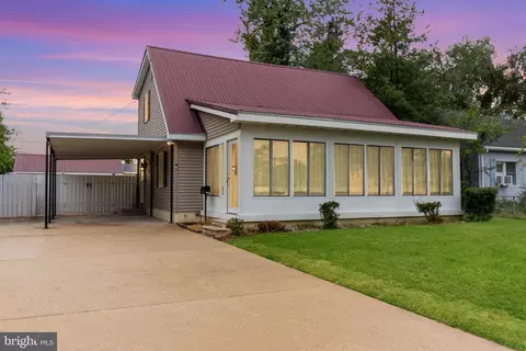514 Elm Dr, Seaford, DE 19973