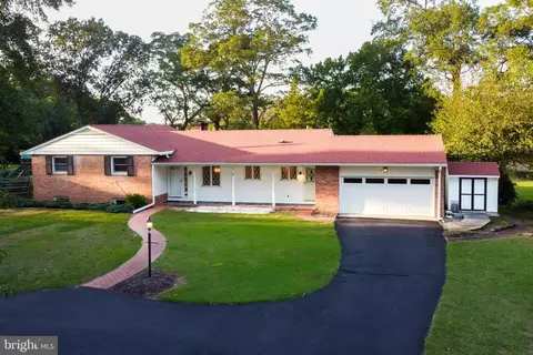 7587 Rivershore Dr, Seaford, DE 19973