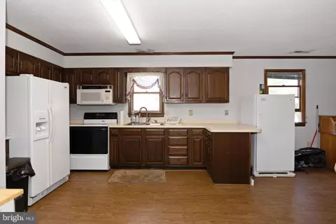 109 Washington St, Laurel, DE 19956 photo 5