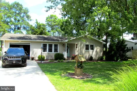 8475 Loblolly Ln, Lincoln, DE 19960