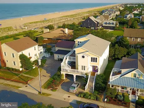 2 Norfolk St, Rehoboth Beach, DE 19971