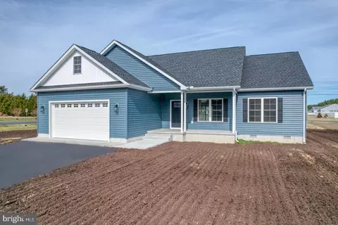 24648 Hollytree Cir, Georgetown, DE 19947