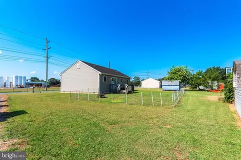 31029 Old Sailor Rd, Laurel, DE 19956 photo 8
