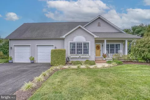 51 Bay Breeze Dr, Lewes, DE 19958
