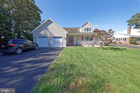 17 Bennett St, Selbyville, DE 19975