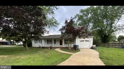 816 Lantana Dr, Seaford, DE 19973