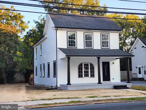170 Delaware Ave, Laurel, DE 19956