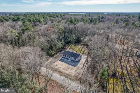 207 E Apollo Ln, Milton, DE 19968