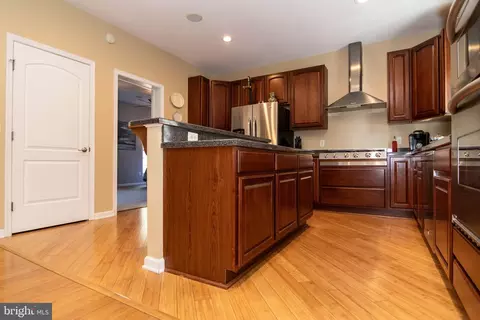 Kitchen - 24083 Shortly Rd, Georgetown, DE 19947 photo 2 of 4