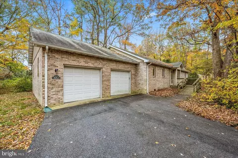 31763 Diane Rd, Ocean View, DE 19970