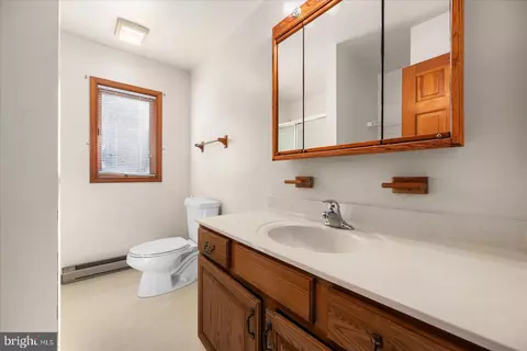 Bath - 31763 Diane Rd, Ocean View, DE 19970 photo 1 of 4