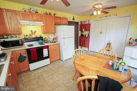 204 Filbert St, Laurel, DE 19956 photo 15