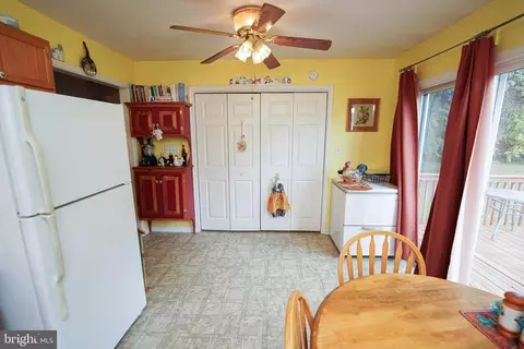 204 Filbert St, Laurel, DE 19956 photo 8