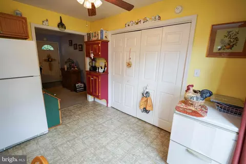 204 Filbert St, Laurel, DE 19956 photo 9