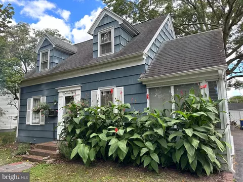 204 W Laurel St, Georgetown, DE 19947