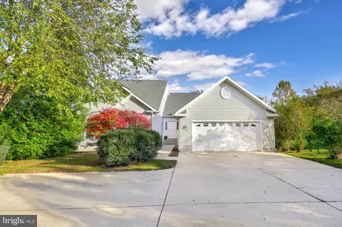 203 Collins St, Milton, DE 19968
