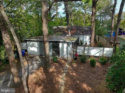 205 Carolina St, Dewey Beach, DE 19971