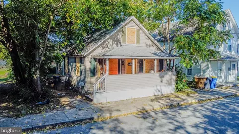 103 SE 3rd St, Milford, DE 19963