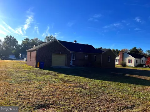 9111 Sharptown Rd, Laurel, DE 19956 photo 8