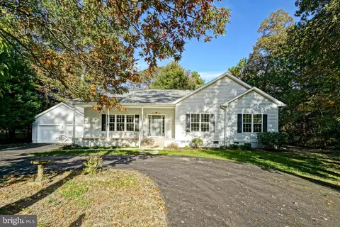 22191 Holly Oak Ln, Lewes, DE 19958