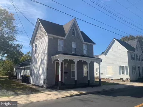 114 SE 2nd St, Milford, DE 19963