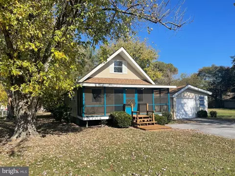20 David Rd, Ocean View, DE 19970